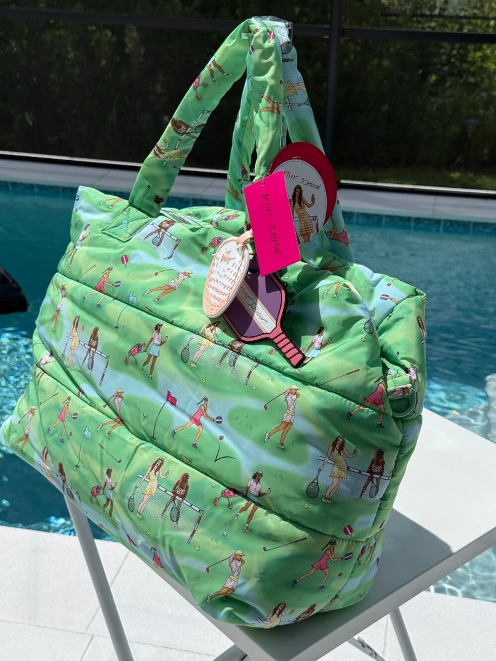 ⛳️ NWT BETSEY JOHNSON Large Carry On Bag Sport Green Multi XOPERRY Crossbody XO!